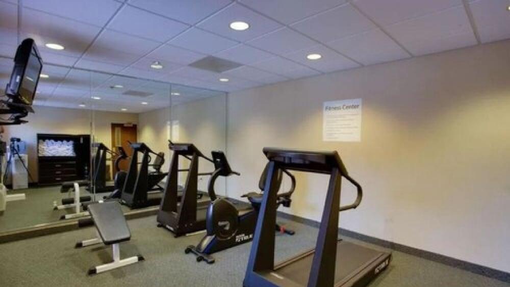 Holiday Inn Express Hotel & Suites Columbia-I-20 At Clemson Road By Ihg Esterno foto