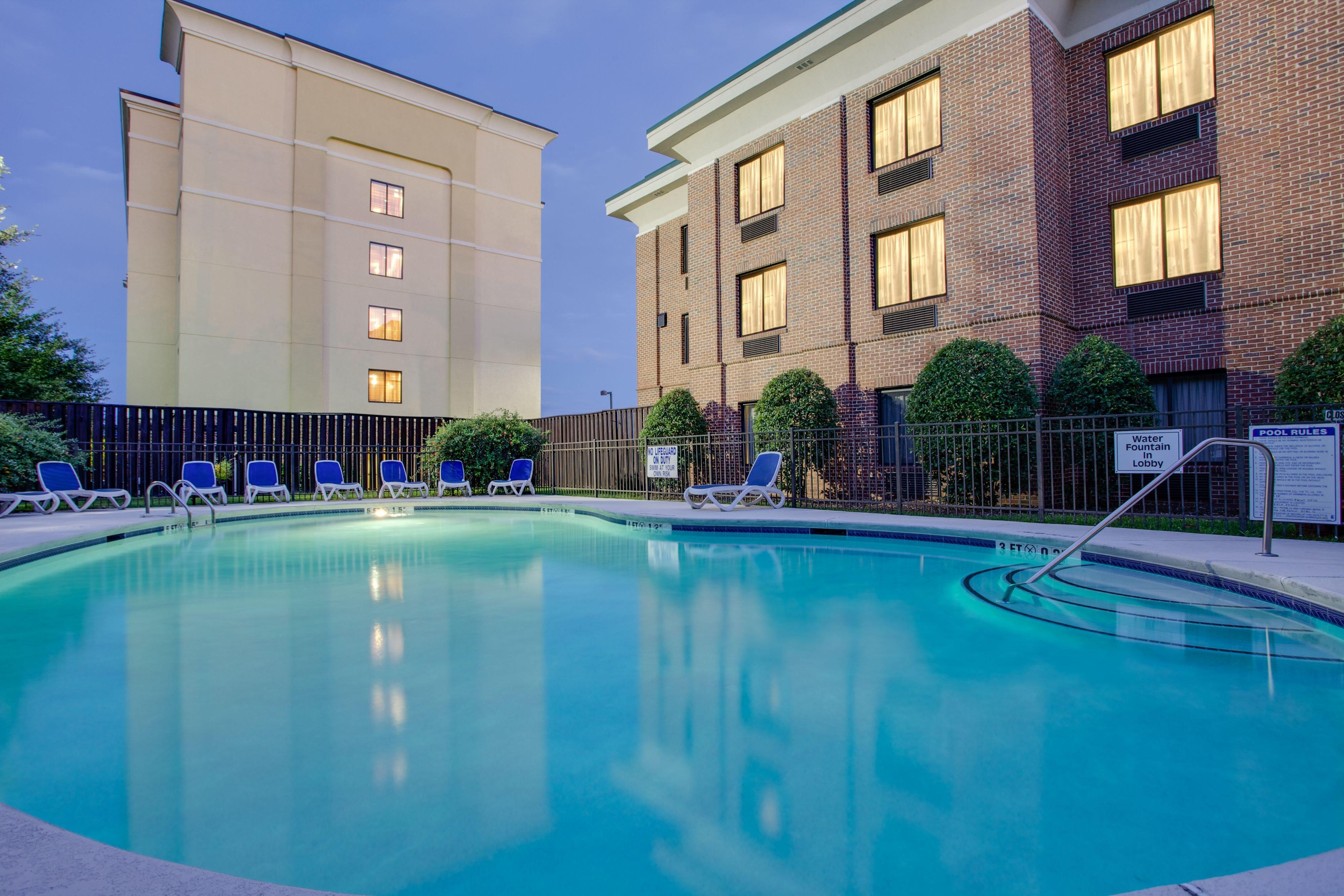 Holiday Inn Express Hotel & Suites Columbia-I-20 At Clemson Road By Ihg Esterno foto