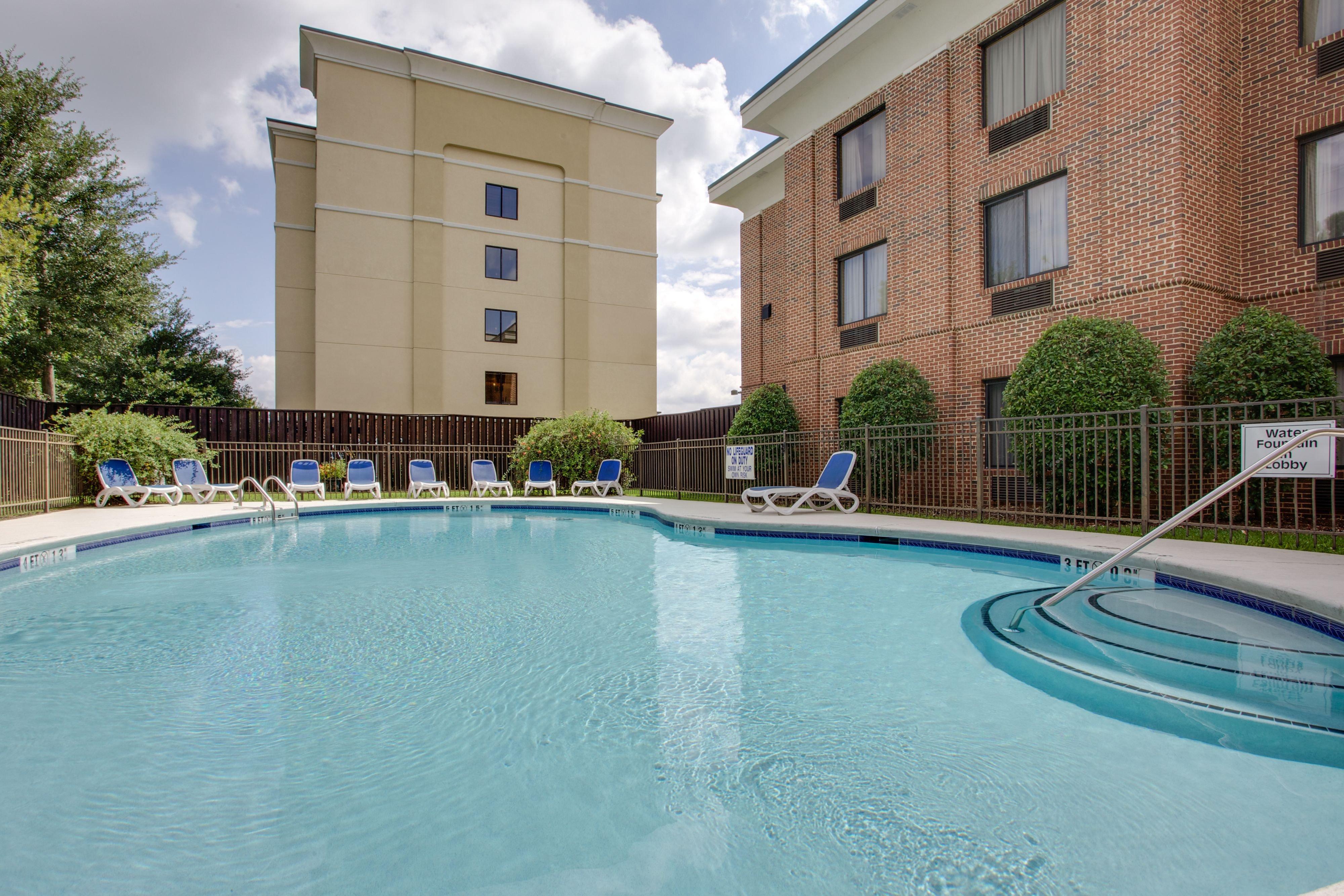 Holiday Inn Express Hotel & Suites Columbia-I-20 At Clemson Road By Ihg Esterno foto