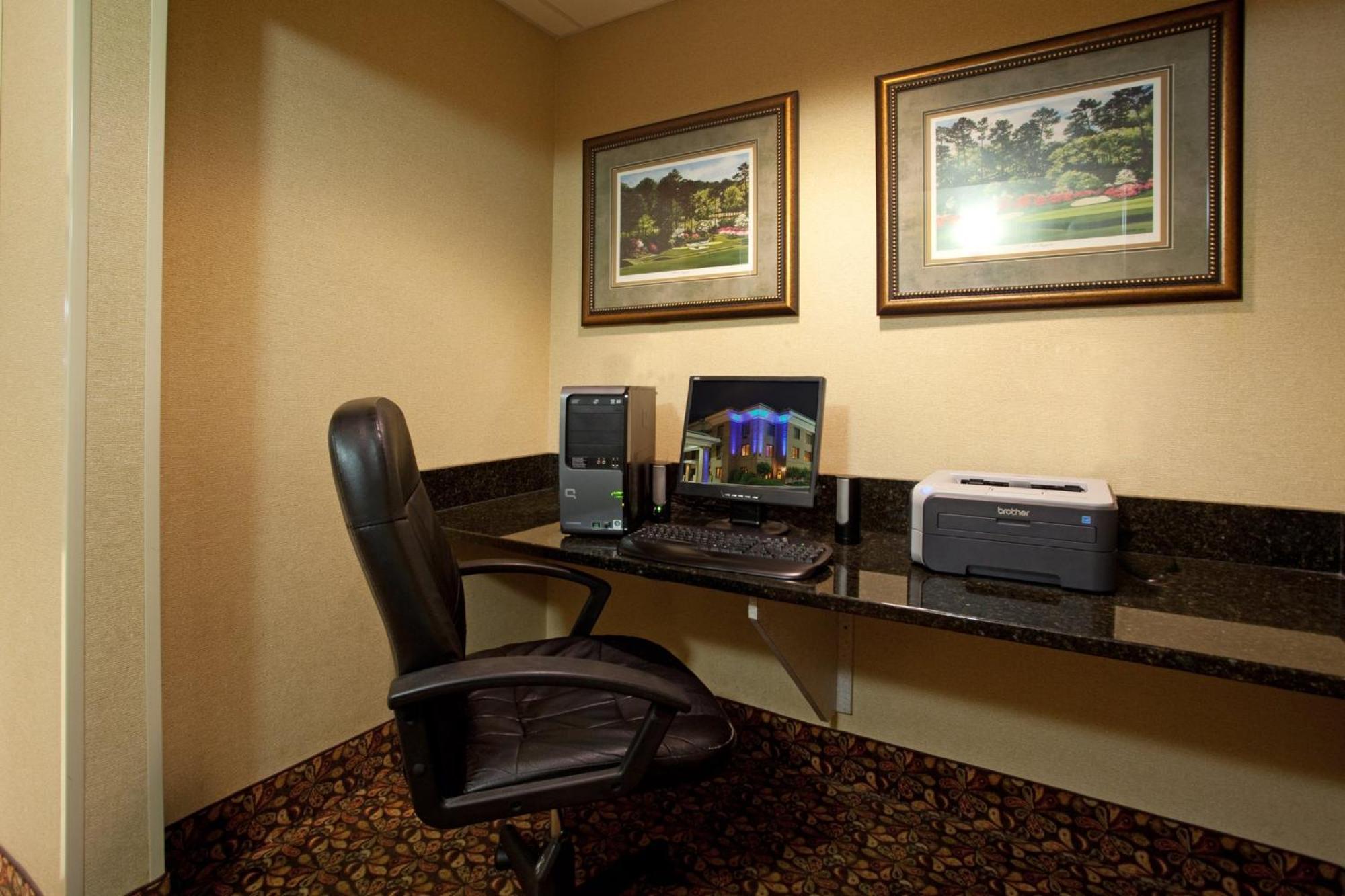 Holiday Inn Express Hotel & Suites Columbia-I-20 At Clemson Road By Ihg Esterno foto