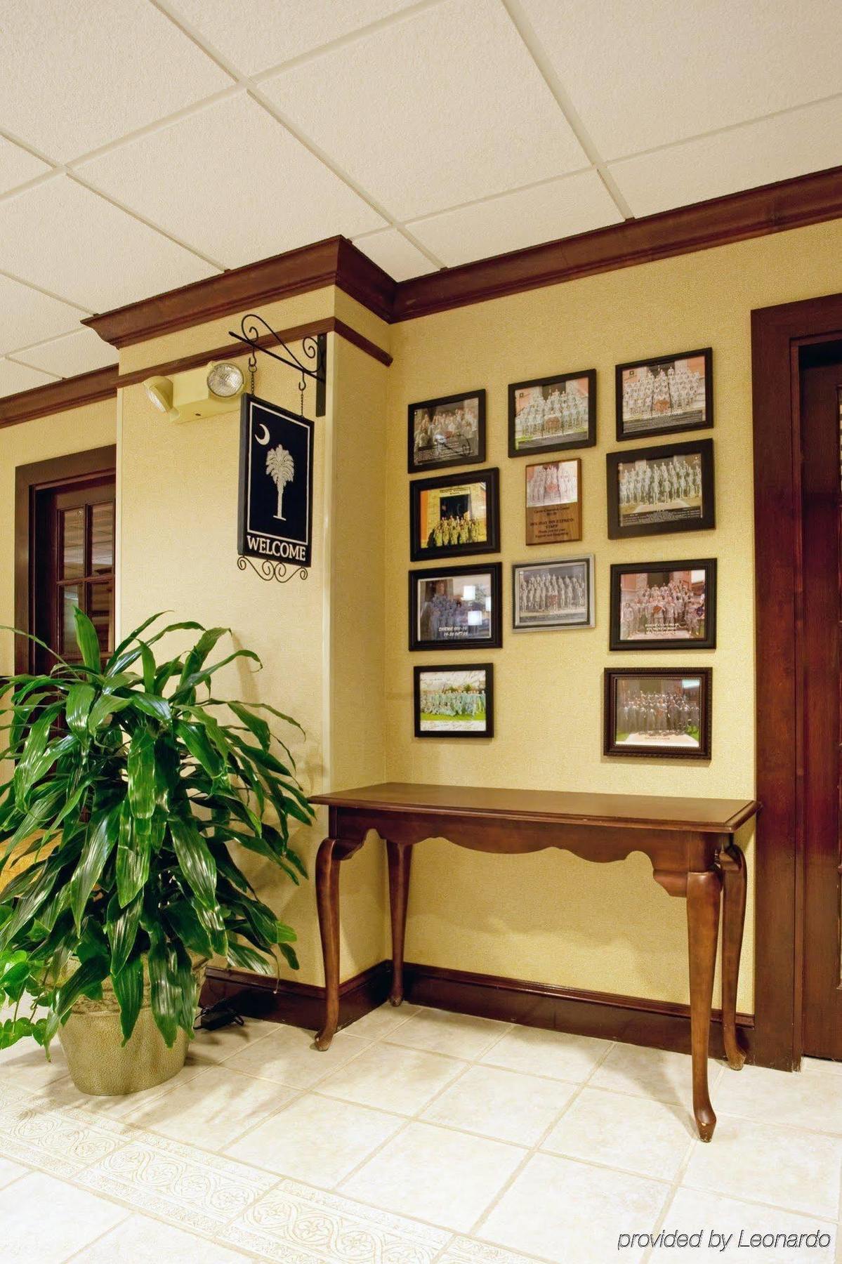 Holiday Inn Express Hotel & Suites Columbia-I-20 At Clemson Road By Ihg Esterno foto