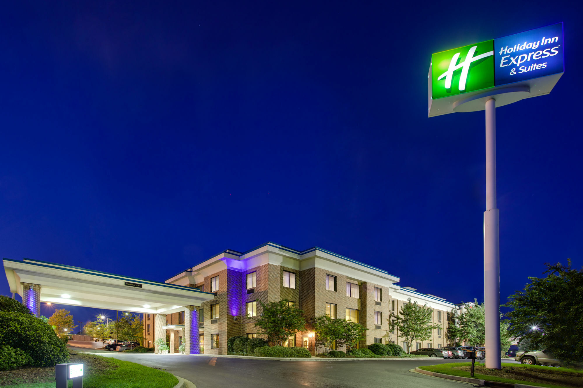Holiday Inn Express Hotel & Suites Columbia-I-20 At Clemson Road By Ihg Esterno foto